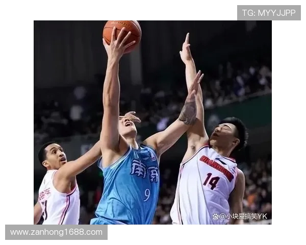 南京网球队战术解析:聚焦团队协作与个人技术的完美结合 南京网球队战术解析:聚焦团队协作与个人技术的完美结合