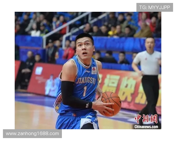 成都羽毛球队与杭州羽毛球队赛后复盘分析比赛节奏与关键时刻的精彩对决