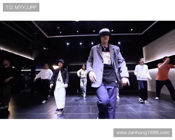 成都街舞队与西安街舞队的精彩对决与力量碰撞全景分析