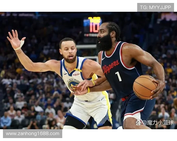 2020年NBA勇士与雄鹿激战回顾:精彩瞬间与赛季影响分析 2020年NBA勇士与雄鹿激战回顾:精彩瞬间与赛季影响分析