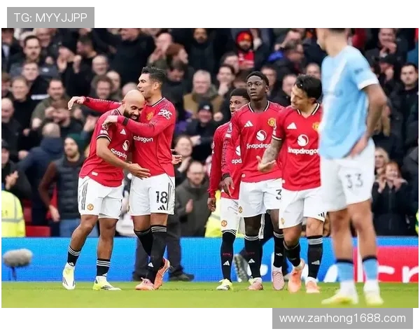 曼联与利物浦激战正酣现场直播全程回顾与精彩瞬间分析 曼联与利物浦激战正酣现场直播全程回顾与精彩瞬间分析